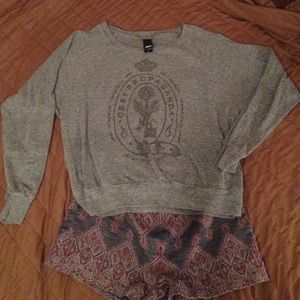 gray obey long sleeve tshirt