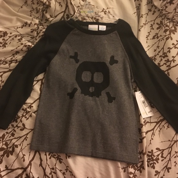 Boys skull sweater