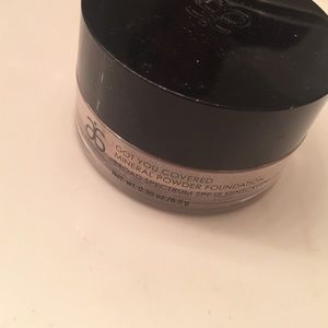 Arbonne mineral foundation NATURAL