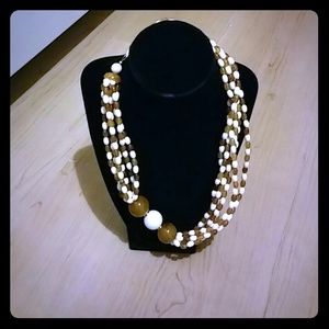 Avon Cosmopolitan collection necklace