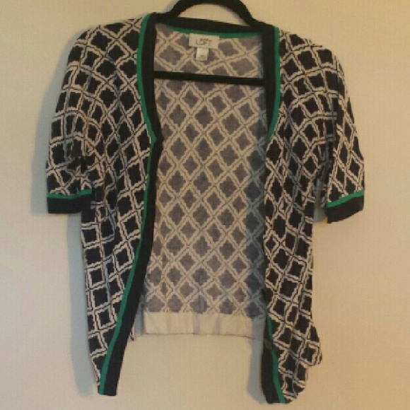 Ann Taylor loft cropped sweater size m