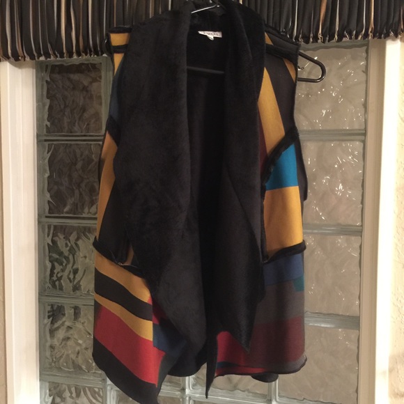 Multi colored vest - Picture 1 of 4
