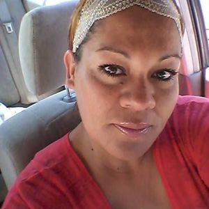 Meet your Posher, Yolanda