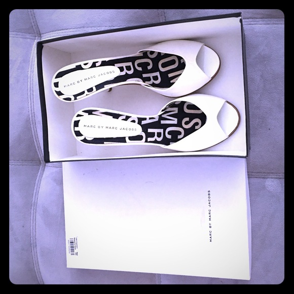 Marc Jacobs open toe heels