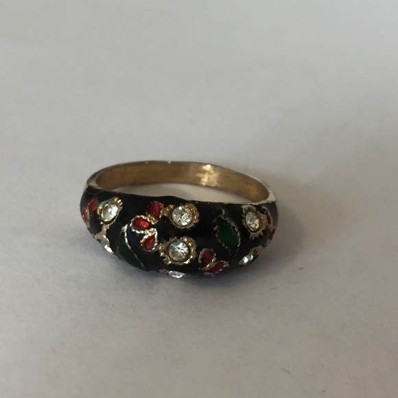 Antique Ring - Picture 2 of 4