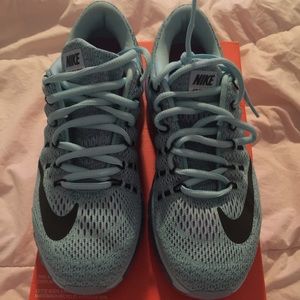 2016 Women's Nike AirMax