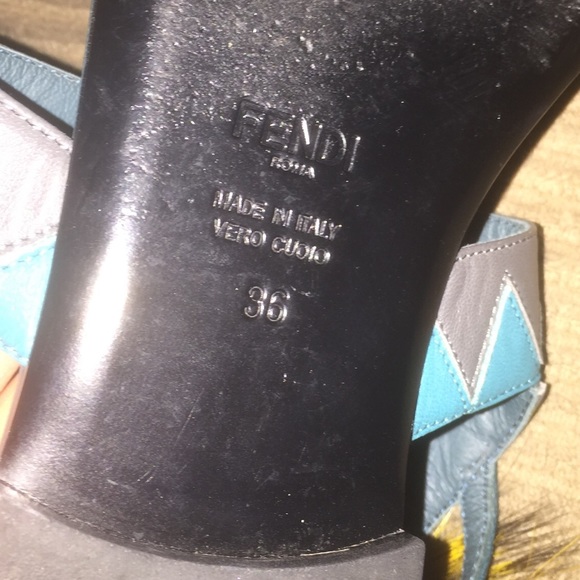 Fendi real faux fur, bug edition sandals - Picture 3 of 3