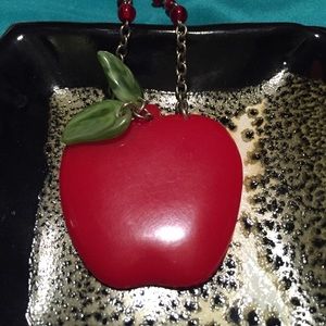 Classic Hardware apple necklace 🍎