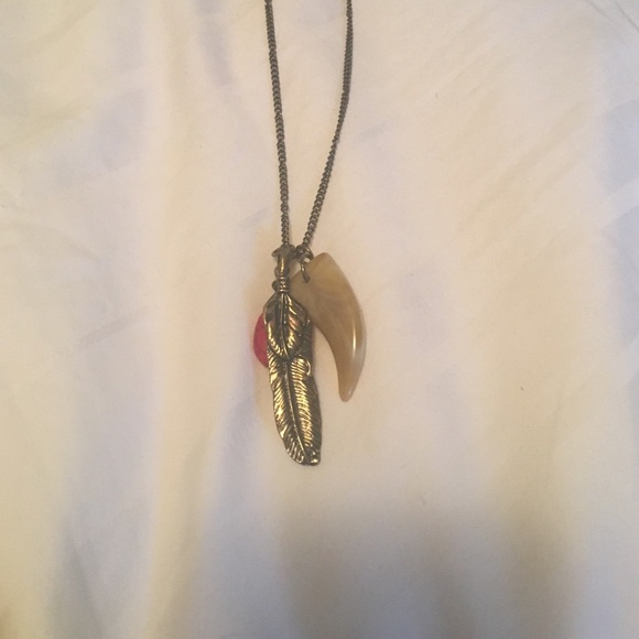 Fun festival necklace🕊