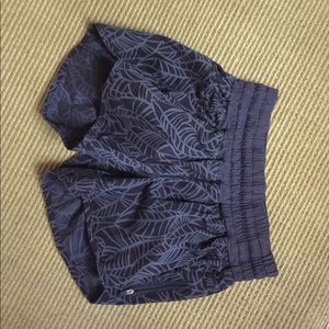 Lulu lemon running shorts