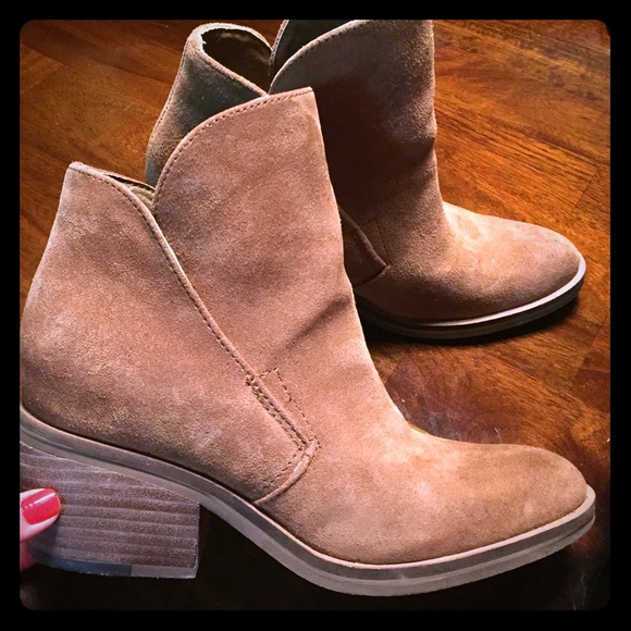 Dolce Vita Teague bootie