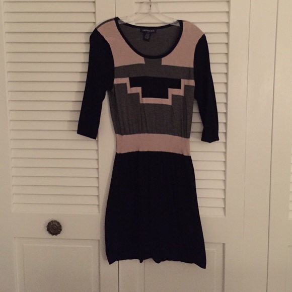 Geometric sweater dress - perfect for fall!!