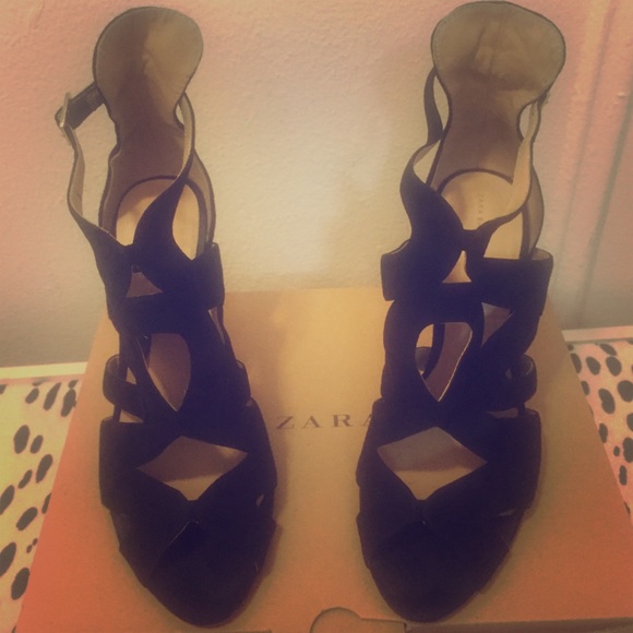 Zara black shoes