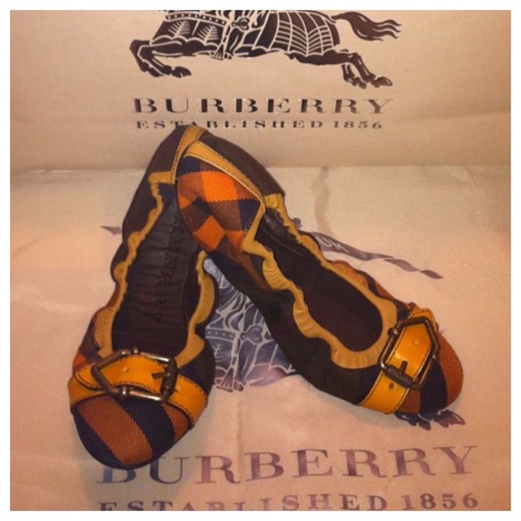 Burberry Ballerina Flats