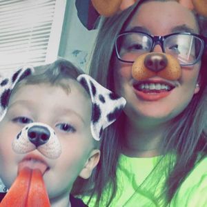 Meet your Posher, Annalyse