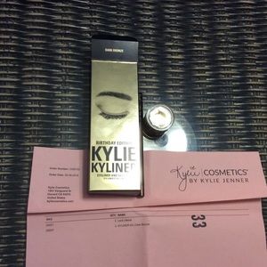 Kylie Kyliner birthday dark broke new in box