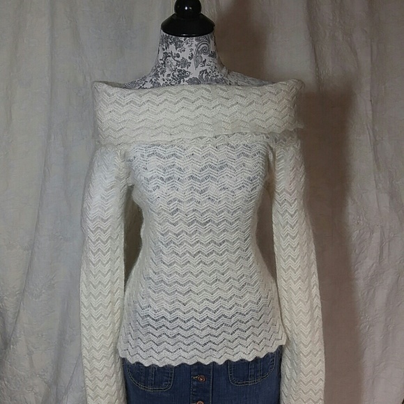 Victoria's Secret Moda Int. Angora Sweater