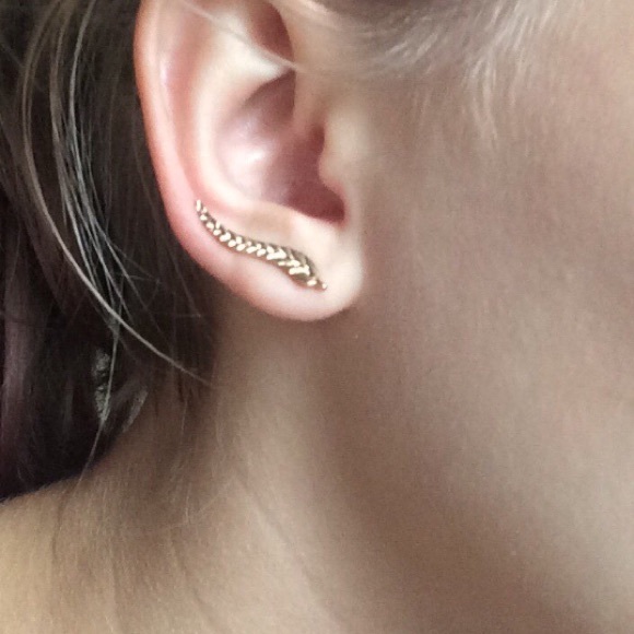 🌟LAST PAIR🌟💟Gold OR Silver Leaf Earrings💟 - Picture 4 of 4