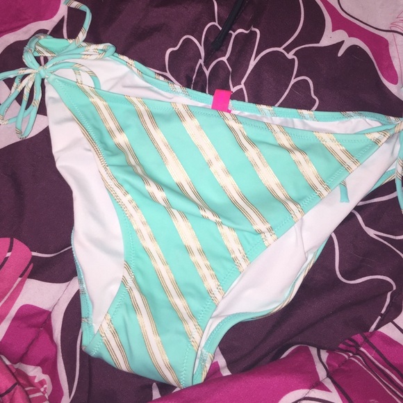 VS bikini bottoms
