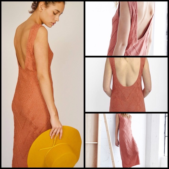 Low back Cable Knit Midi Dress