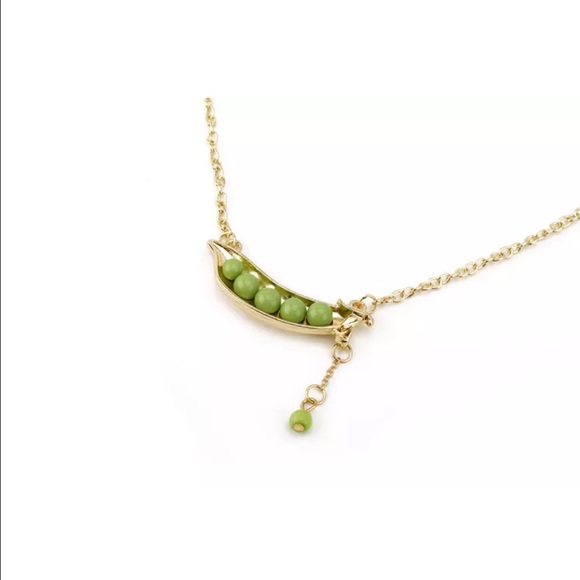 ‼️Only 1 Left‼️🍡Pea in a Pod Cute Necklace - Picture 3 of 4