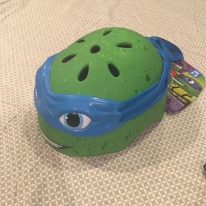 TMNT 3-D Bike Helmet Leonardo