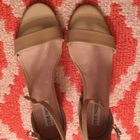 SOLD IN BUNDLE Steve Madden Irenee size 7.5 - Picture 2 of 4