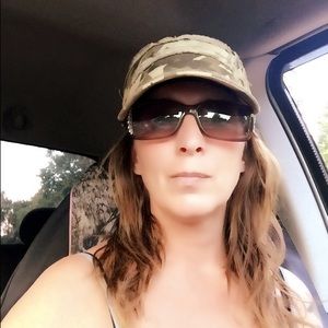 Meet your Posher, Sherry