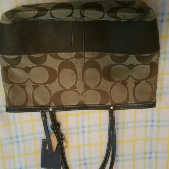 ❌SOLD ❌Coach Purse - Picture 2 of 2