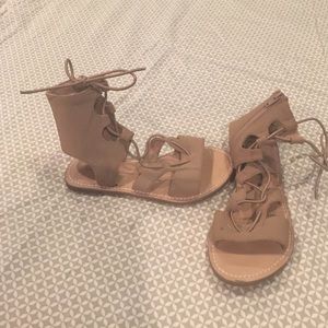 Girls Gap Gladiator Sandals Size US 13 Tan