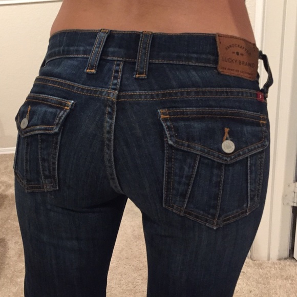 Lucky Jeans 25 (SHORT 27.5 inseam)