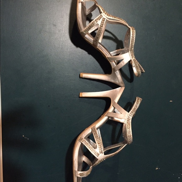 Sparkly heels - Picture 2 of 4