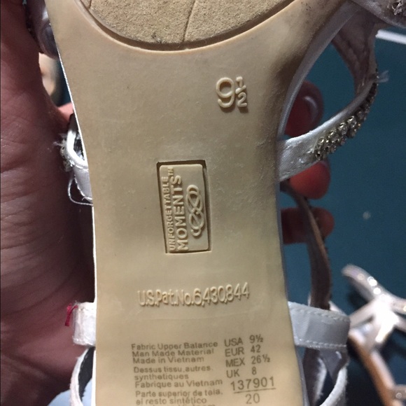 Sparkly heels - Picture 3 of 4