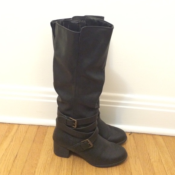 Tall Mossimo boots