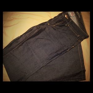 Banana Republic dark wash wide leg size 6