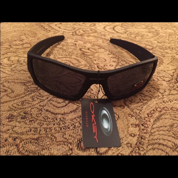 Men's Oakley sunglasses