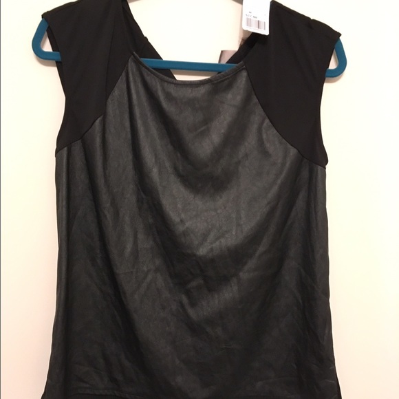 Forever 21 NWT black shirt. SZ M