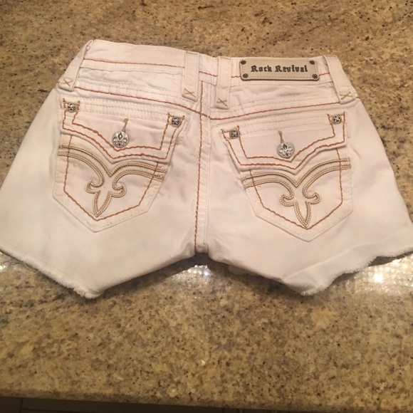 Rock revival white jean shorts