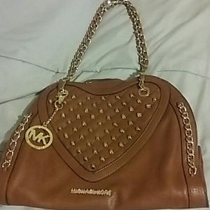 ??Adorable Mk Purse??