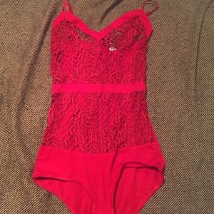 CLOSESTCLOSING TOMORROW for love and lemons