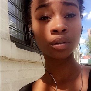 Meet your Posher, Amirah