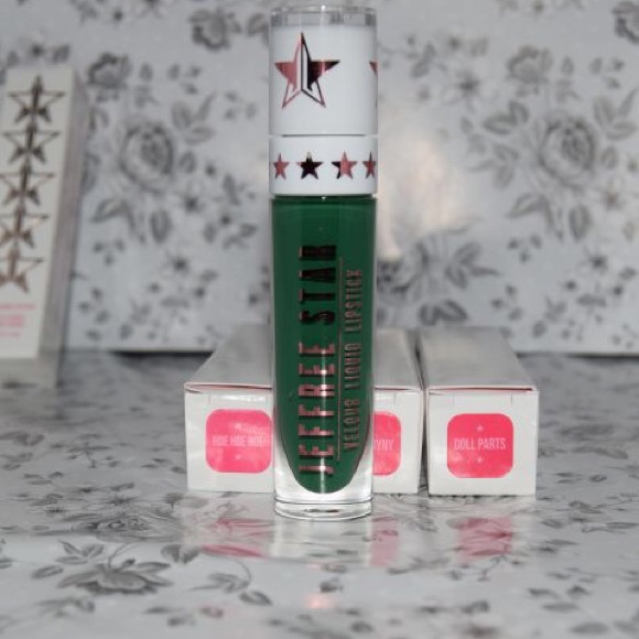Jeffree Star Mistletoe Liquid Lipstick NIB