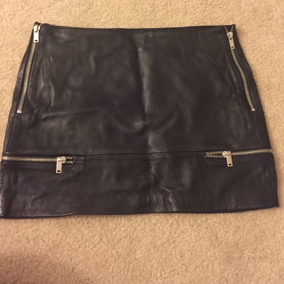 Zara authentic leather mini skirt