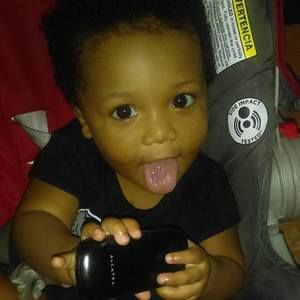 Meet your Posher, Amirah