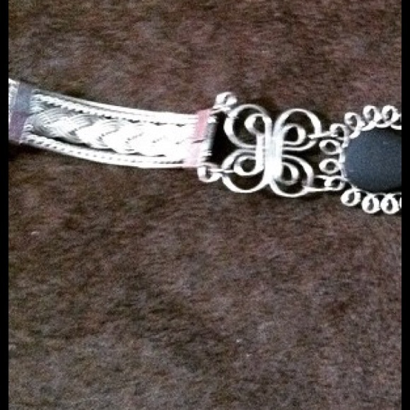 ✔️Cute Stainless Steel Bracelet✔️ - Picture 2 of 4