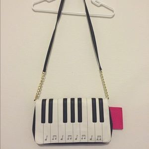 Betsey Johnson cross bag NWT