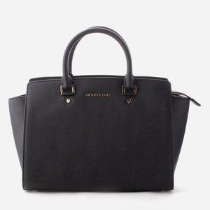 Michael Kors Satchel handbag- Offers welcome