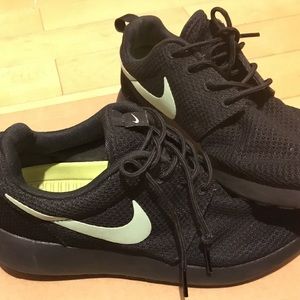 NikeID Roshe