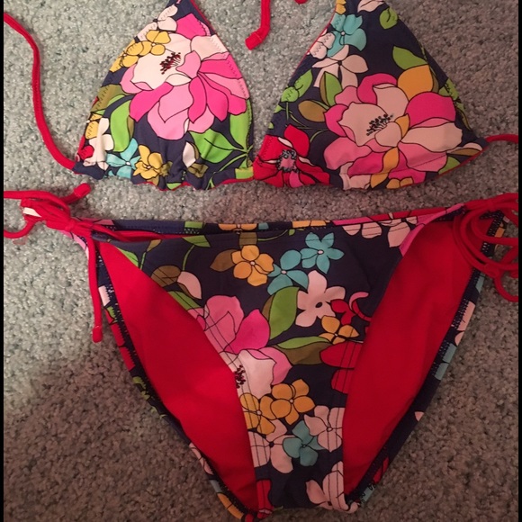 Forever 21 bathing suit set