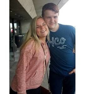 Meet your Posher, Monica